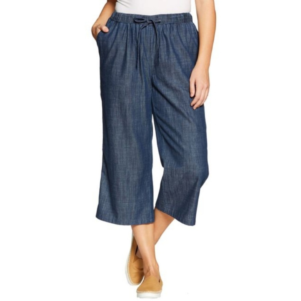 Drawstring Chambray Culotte
wide leg cropped pants